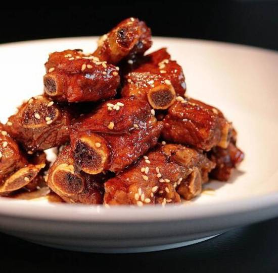 Pork Spare Rib with Sweet & Sour Sauce (糖醋小排)